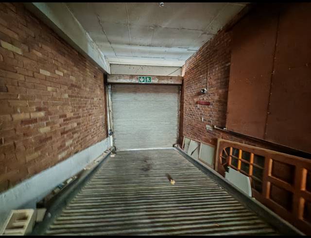 1,850M² WAREHOUSE FOR SALE IN BOOYSENS RESERVE